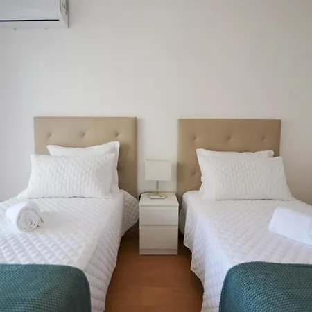 Refuge By Algest * Portimão